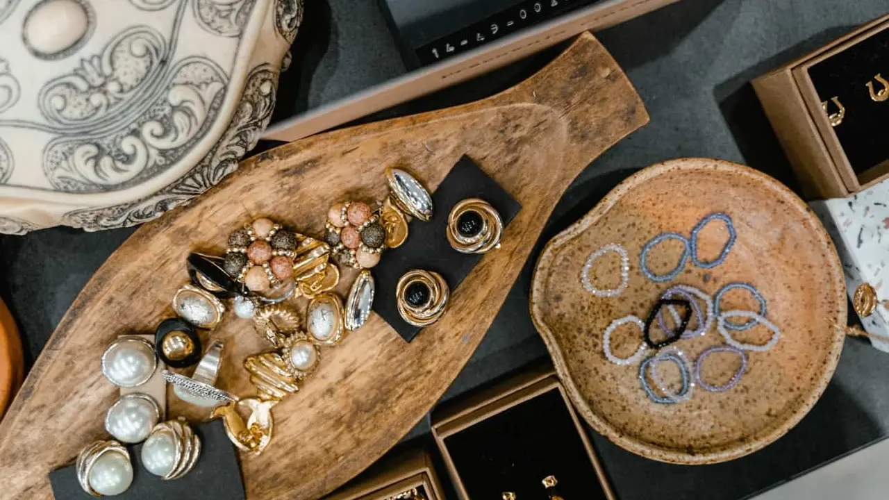 Pendientes y collares en Valdepeñas